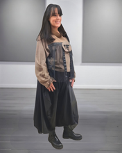 Lade das Bild in den Galerie-Viewer, H4 Kurztunika ausgefallen mit vielen Details- Größe 36 bis 50