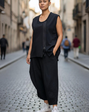 Load image into Gallery viewer, Sinne Weste mit Reißverschluss Größe 40 bis 56