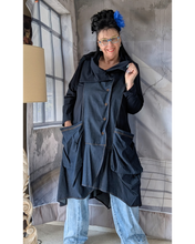 Load image into Gallery viewer, Jeansmantel in Dunkelblau Größe 44 bis 62