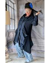 Load image into Gallery viewer, Jeansmantel in Dunkelblau Größe 44 bis 62