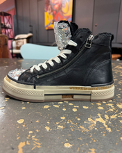 Load image into Gallery viewer, Rebecca White Sneaker Black