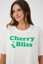 Lade das Bild in den Galerie-Viewer, Shirt mit Aufschrift Cherry Bliss in Weiß Größe 40 bis 60 - Kaffe Curve