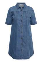 Lade das Bild in den Galerie-Viewer, Lässiges Denim-Hemdblusenkleid aus 100% Baumwolle bis Gr 58 - Kaffe Curve