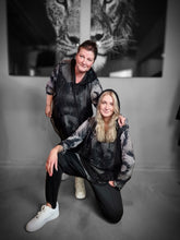 Load image into Gallery viewer, Hoodie mit Kapuze und ausgefallenem Design von CN-G/MG in 4 Größen bis Gr 62