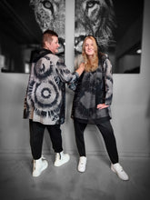 Load image into Gallery viewer, Hoodie mit Kapuze und ausgefallenem Design von CN-G/MG in 4 Größen bis Gr 62