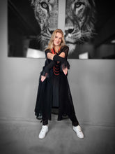 Load image into Gallery viewer, Dreiteiler bestehend aus Netzweste mit Unterkleid & Stulpen