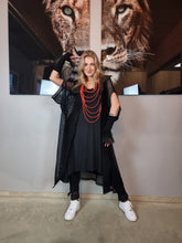 Load image into Gallery viewer, Dreiteiler bestehend aus Netzweste mit Unterkleid & Stulpen