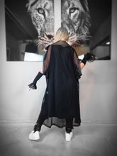 Load image into Gallery viewer, Dreiteiler bestehend aus Netzweste mit Unterkleid & Stulpen