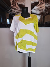 Load image into Gallery viewer, Tunika von Mädchenglück in 4 Farben bis Gr 64 jetzt im Sale