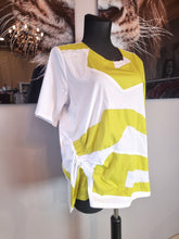 Load image into Gallery viewer, Tunika von Mädchenglück in 4 Farben bis Gr 64 jetzt im Sale