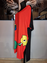 Load image into Gallery viewer, Kleid von CN-G mit Cut Out bis Größe 64 Oversize Style