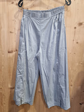 Load image into Gallery viewer, Bengalin Culotte Hose von Mädchenglück in 3 Farben