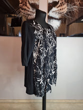 Load image into Gallery viewer, Mädchenglück Tunika in Schwarz mit Weiss- jetzt reduziert