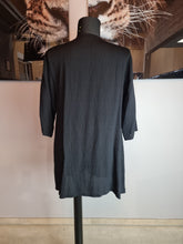 Load image into Gallery viewer, Mädchenglück Tunika in Schwarz mit Weiss- jetzt reduziert