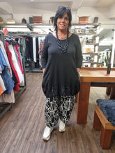 Lade das Bild in den Galerie-Viewer, Vincenzo Allocca Tunika mit Spitze