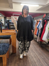 Lade das Bild in den Galerie-Viewer, Vincenzo Allocca Tunika mit Spitze