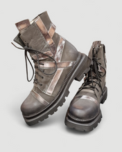 Lade das Bild in den Galerie-Viewer, Papucei Stiefelette in Grau mit Silber Gr 38 bis 42