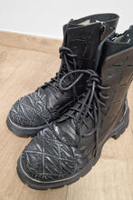 Lade das Bild in den Galerie-Viewer, Papucei Zenith Avantgarde High Top Fashion Sneaker in Schwarz bis Gr 42