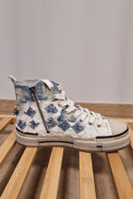 Lade das Bild in den Galerie-Viewer, Rebecca White - Tribe Febric Glitter Sky bis Gr 42