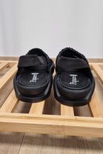 Load image into Gallery viewer, Papucei Flipzy in Schwarz bis Gr 42