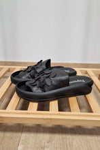 Load image into Gallery viewer, Papucei Jalia in Schwarz bis Gr 42