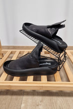 Load image into Gallery viewer, Papucei Ioni in Schwarz bis Gr 42
