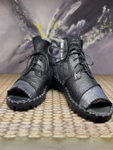 Load image into Gallery viewer, Papucei Sandale Cole Black/ Silver - RESTOCKED