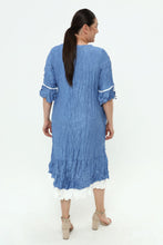 Load image into Gallery viewer, Kleid in Crash/ Crinkle Optik von Mädchenglück in blau bis Größe 58