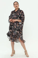 Load image into Gallery viewer, Viskose Jaquard Volants Kleid/ Tunika 3026 in Schwarz/ bunt von Mädchenglück