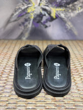 Load image into Gallery viewer, Papucei Pantolette Cora Black