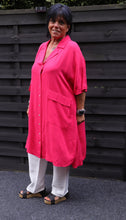 Lade das Bild in den Galerie-Viewer, Darkwin Longbluse oder Kleid in Pink