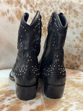 Load image into Gallery viewer, Rebecca White Cowboy Stiefel/Boots Golden Nappa Black