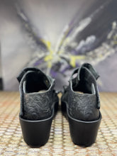 Load image into Gallery viewer, Papucei Sandale Aspen Black