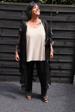 Lade das Bild in den Galerie-Viewer, Sale - H4 Überwurf aus Netz und Satin Einheitsgröße