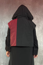 Load image into Gallery viewer, Mädchenglück exklusive Kurzweste gefüttert in Bordeaux Schwarz Gr 40 bis 46