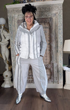 Load image into Gallery viewer, Sinne Set STARK REDUZIERT Blazer und Hose mit Memory Taft auch einzeln verfügbar