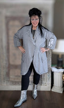 Load image into Gallery viewer, H4 leichte Longjacke Größe 42 bis 58