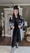 Load image into Gallery viewer, H4 Mantel tragbar Größe 44 bis 60 im College Style, graumeliert