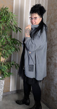 Load image into Gallery viewer, Leichte Cordjacke Einheitsgröße Gr 44 bis 54 in Grau Saisonartikel Low Budget