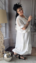 Lade das Bild in den Galerie-Viewer, Mädchenglück 2 Teiler Kleid "Tanja" mit Netzjacke in Weiss