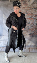 Load image into Gallery viewer, Redesign Sweatmantel bis Größe 54 in Batik Muster