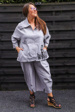 Load image into Gallery viewer, Kurzjacke aus Bengalin bis Größe 56 in 3 Farben