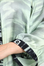 Load image into Gallery viewer, Seiden Longtunika - Bluse von unserem Label Mädchenglück bis Größe 60