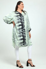 Load image into Gallery viewer, Seiden Longtunika - Bluse von unserem Label Mädchenglück bis Größe 60