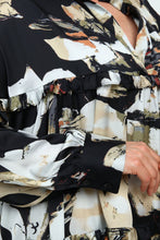 Load image into Gallery viewer, Seidenkleid leicht und luftig in aktuellen Frühlingsfarben von unserem beliebten Label Mädchenglück 6005 bis Größe 62