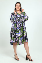 Load image into Gallery viewer, Seidenkleid Flieder Rosa Apfelgrün von Mädchenglück, leicht und luftig bis Größe 62