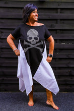 Lade das Bild in den Galerie-Viewer, Kleid mit Skull/ Totenkopf in 2 Farben bis Größe 58