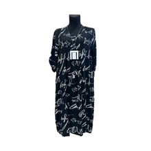 Lade das Bild in den Galerie-Viewer, Kleid Daniela von Mädchenglück in 3 Farben und 6 Größen bis Gr 60