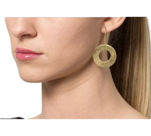 Lade das Bild in den Galerie-Viewer, Ohrringe Silber oder Gold Saturn