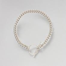 Lade das Bild in den Galerie-Viewer, Halskette mit dekorativem Mittelverschluss plattiert